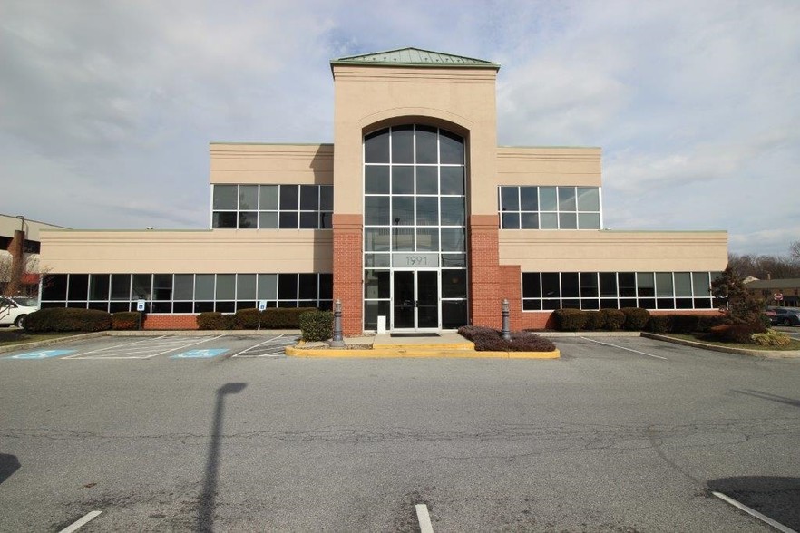 1991 State Hill Rd, Wyomissing, PA for lease - Building Photo - Image 1 of 24