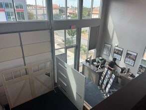 2512 W Pecan St, Pflugerville, TX for lease Interior Photo- Image 2 of 9