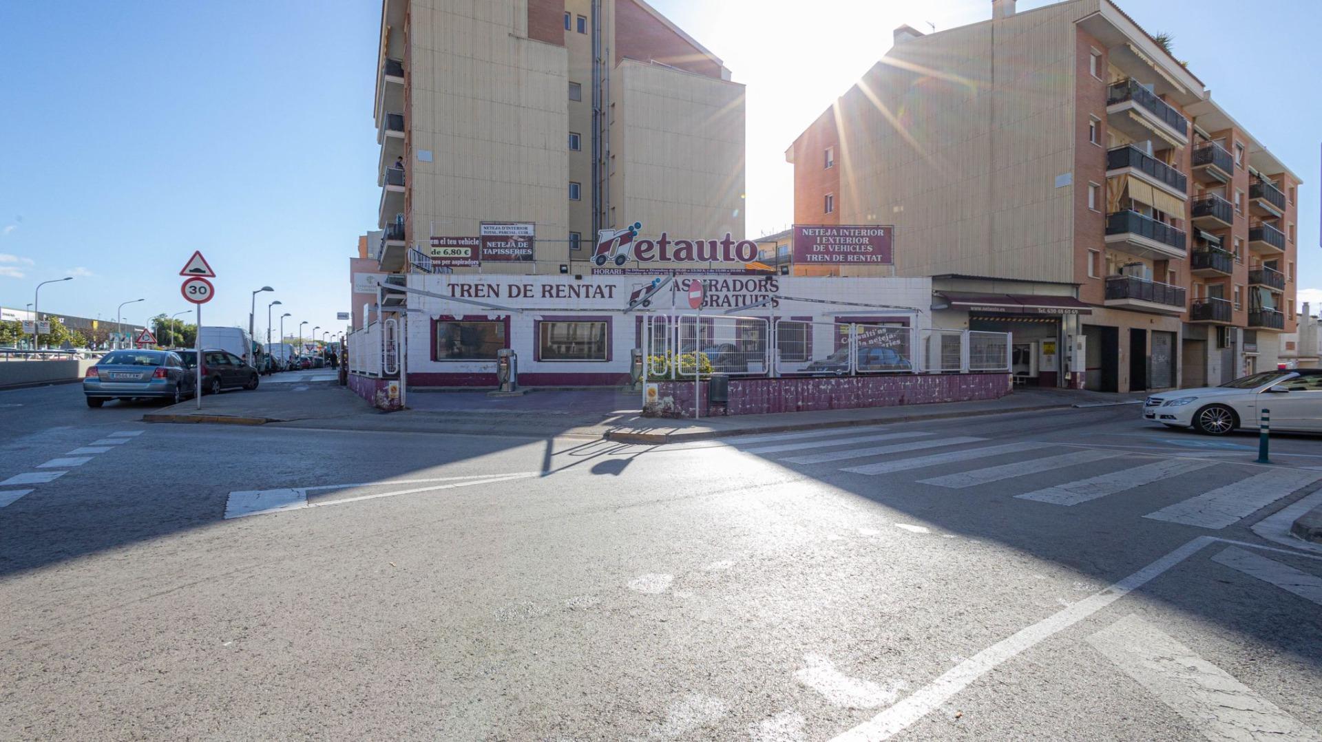 Carrer Garbí, Pineda de Mar, Barcelona for sale Primary Photo- Image 1 of 6