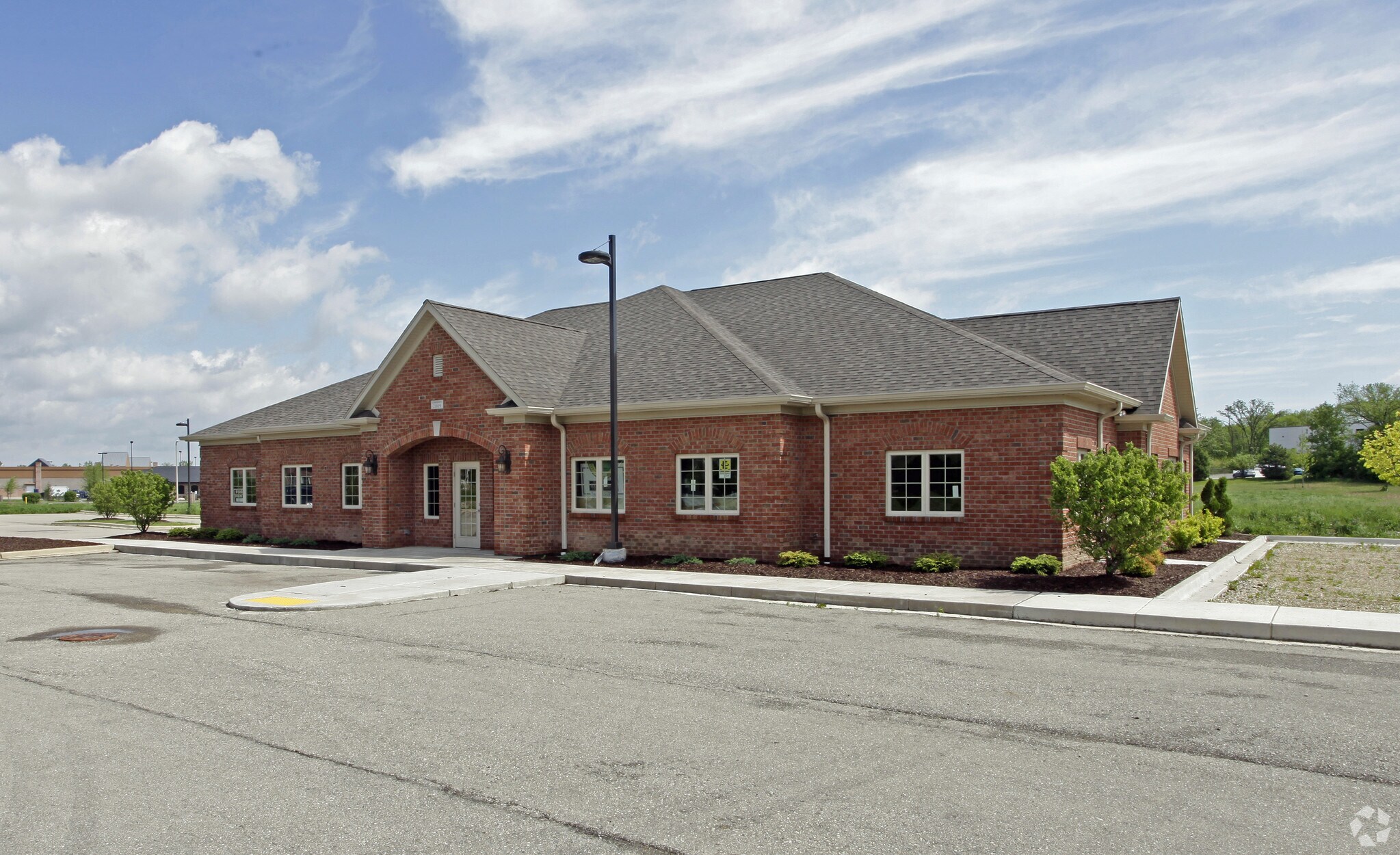 820 Geneva Pky, Lake Geneva, WI for sale Primary Photo- Image 1 of 10