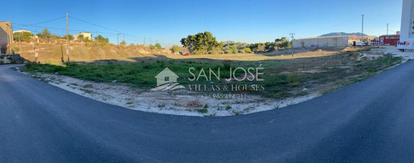 Land in MONÒVER for sale Building Photo- Image 1 of 15
