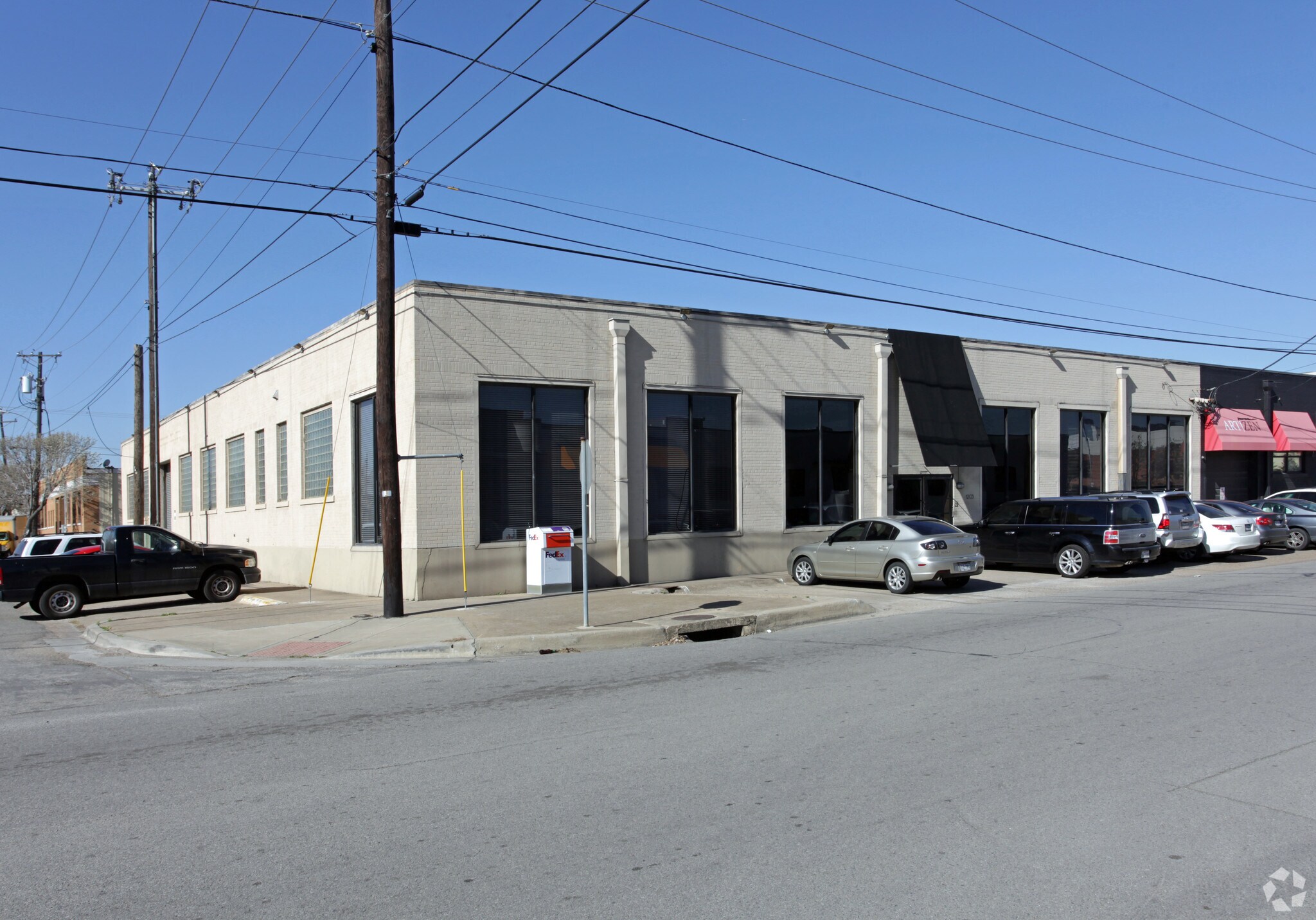 1203 Dragon St, Dallas, TX for sale Primary Photo- Image 1 of 1