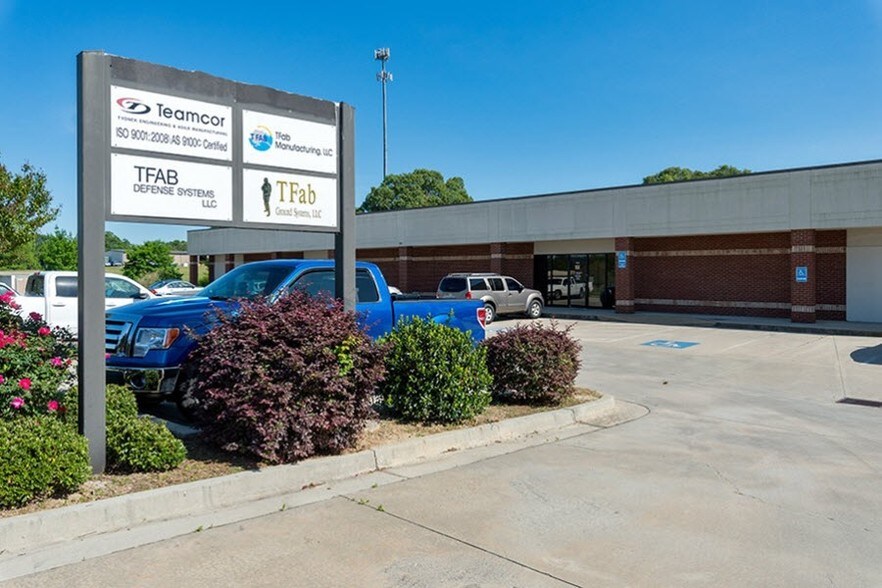 101 Prince St, Warner Robins, GA for lease - Building Photo - Image 2 of 5