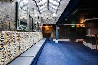 2 Church St, Esher for sale Interior Photo- Image 2 of 3