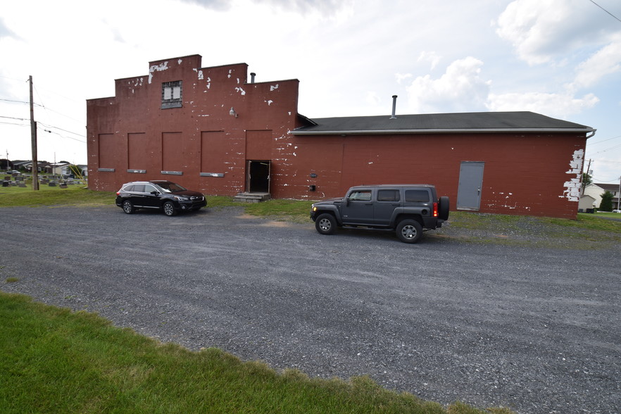 155 N 9th St, Coplay, PA for lease - Primary Photo - Image 1 of 25