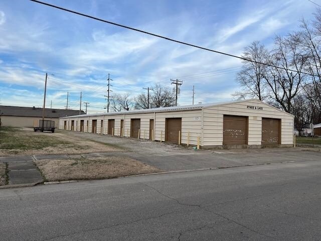 735 & 737 1st st, Henderson, KY for sale Primary Photo- Image 1 of 1