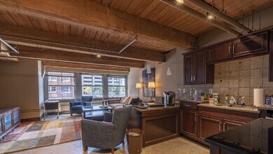 408 W 8th St, Kansas City, MO for lease Interior Photo- Image 2 of 5