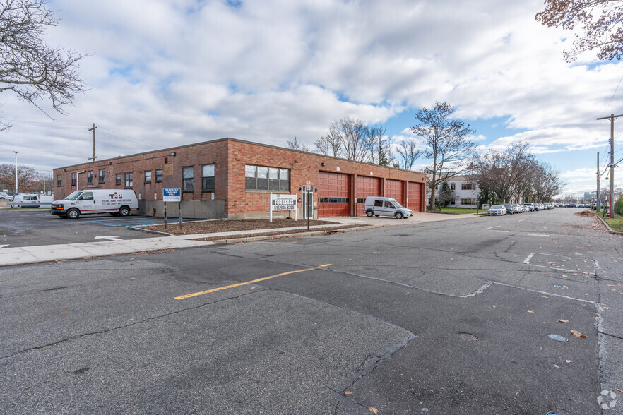 1485 Kellum Pl, Garden City, NY for lease - Building Photo - Image 3 of 5