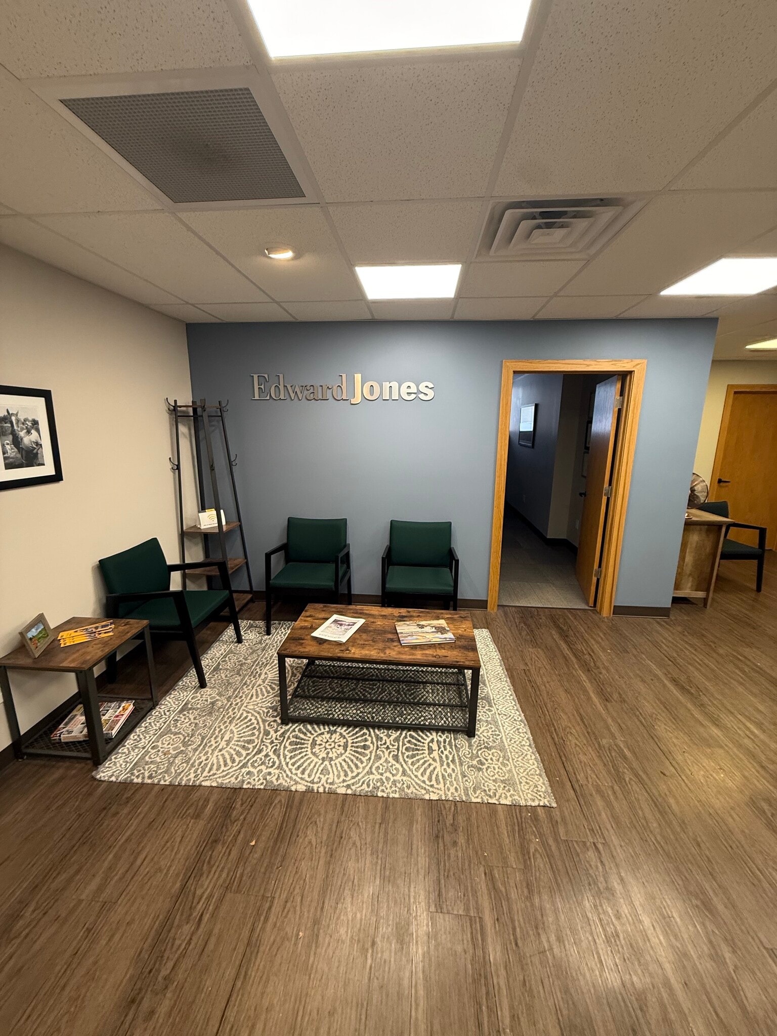 205 W 29th St, Holland, MI for lease Interior Photo- Image 1 of 1