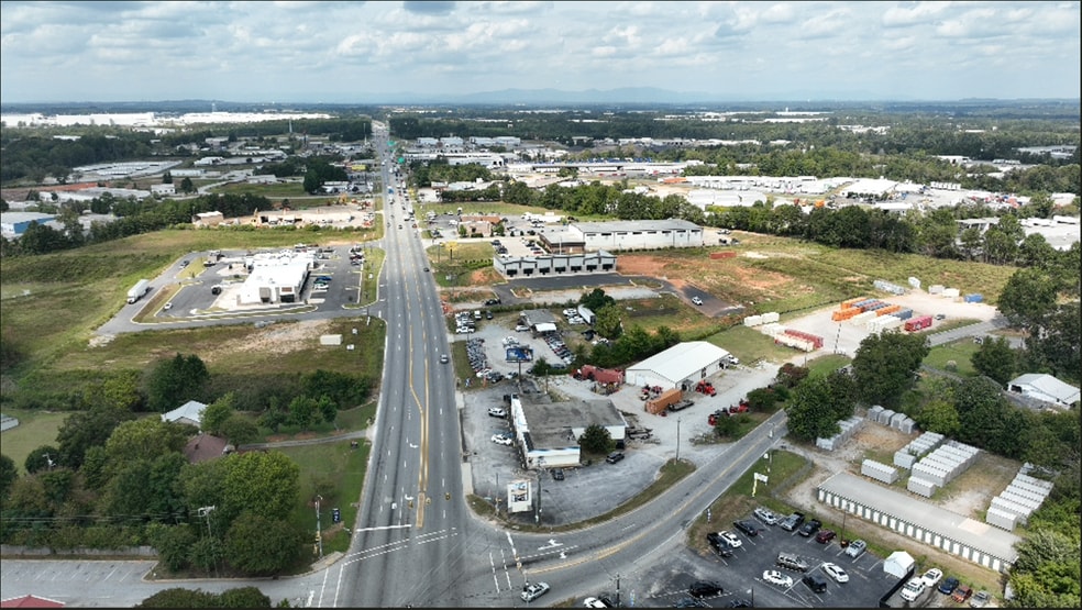 1985 S Highway 101, Duncan, SC for sale - Building Photo - Image 3 of 21
