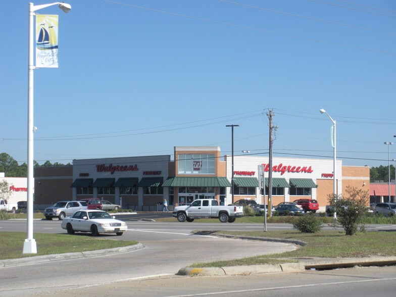 320-344 Highway 90, Waveland, MS for lease - Building Photo - Image 3 of 3