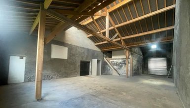 Industrial in Corbeil-Essonnes for lease Building Photo- Image 1 of 4