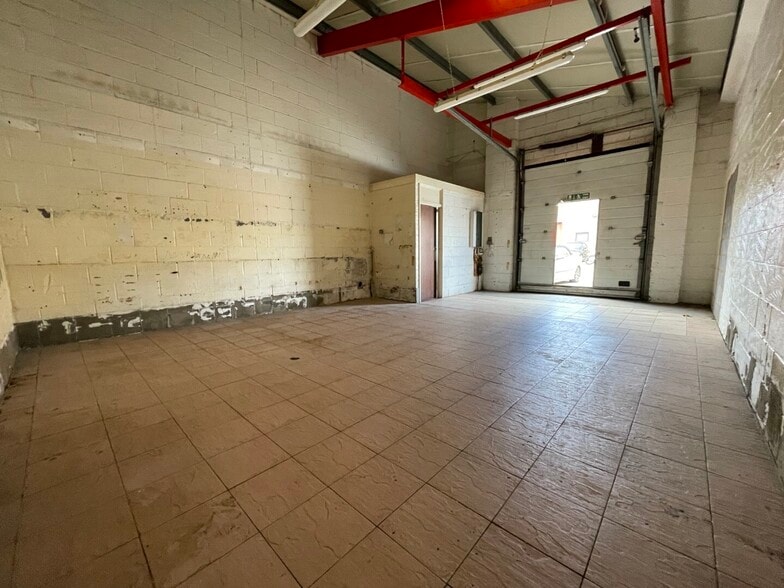 Ellingham Way, Ashford for lease - Building Photo - Image 2 of 3