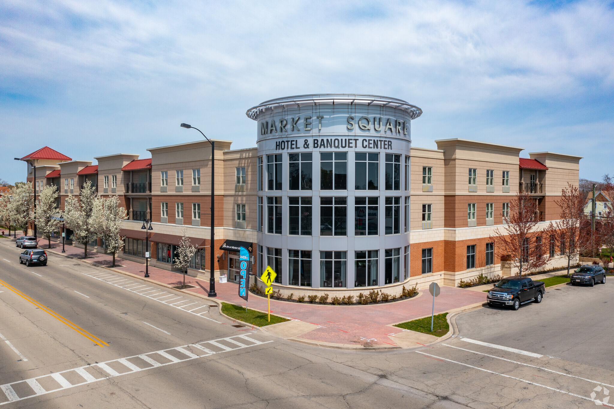 2723 Sheridan Rd, Zion, IL for lease Primary Photo- Image 1 of 12