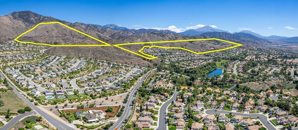 Van Leuven Ln, Highland, CA for sale - Primary Photo - Image 1 of 19