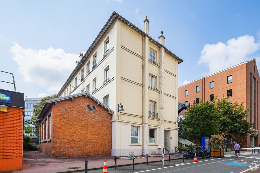 11 Rue De Cambrai, Paris for lease - Building Photo - Image 2 of 3