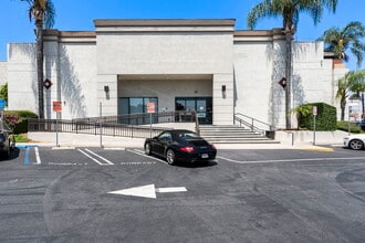 17150-17200 Ventura Blvd, Encino, CA for lease Building Photo- Image 2 of 4