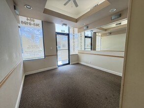 8053 W Oakland Park Blvd, Sunrise, FL for lease Interior Photo- Image 1 of 16