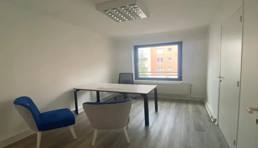 10 Allée Des Champs Elysées, Évry-Courcouronnes for lease - Building Photo - Image 3 of 6