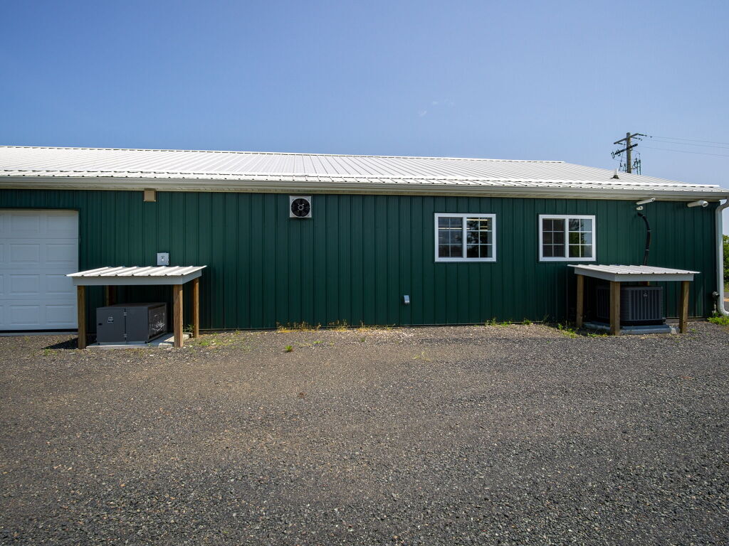 124 Soderberg Dr, Thorp, WI 54771