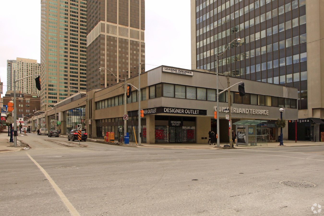 2 Bloor St W Toronto On M4w 2g4 Retail Space For Lease