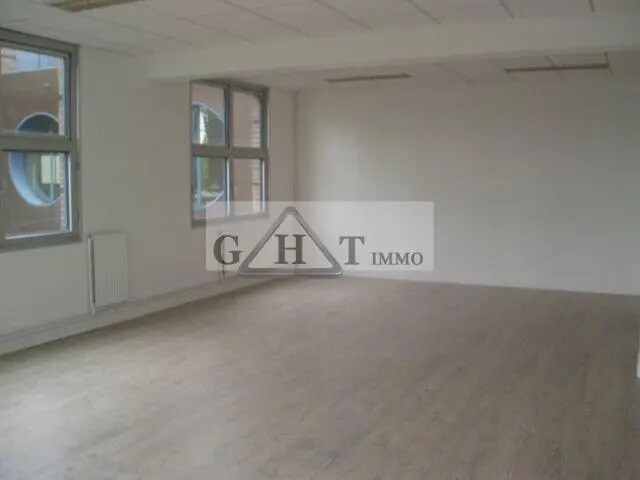 Office in Villiers-sur-Marne for sale - Interior Photo - Image 2 of 6