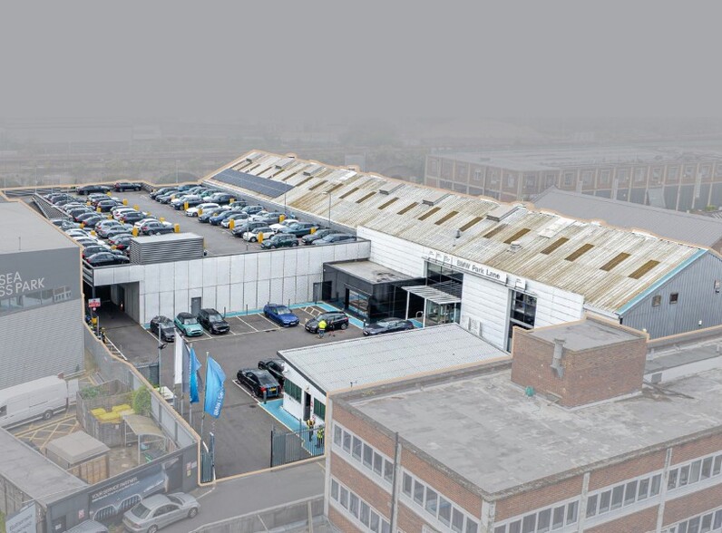 102-104 Stewarts Rd, London for lease - Aerial - Image 1 of 3