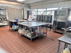 54 Conchester Rd, Glen Mills PA - Commercial Kitchen