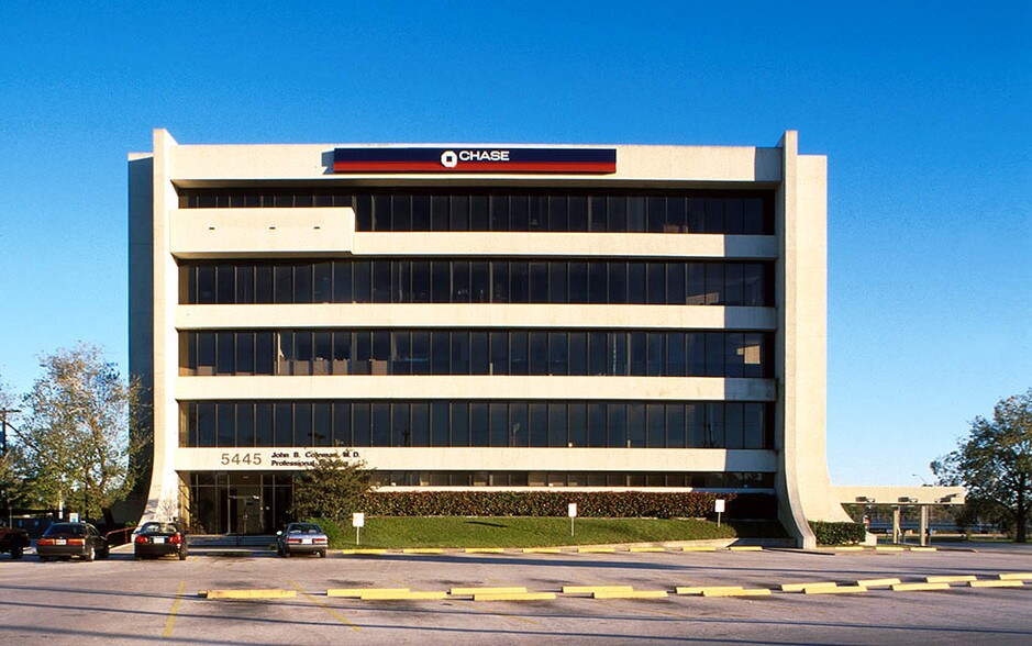 5445 Almeda Rd, Houston, TX for lease - Building Photo - Image 2 of 5