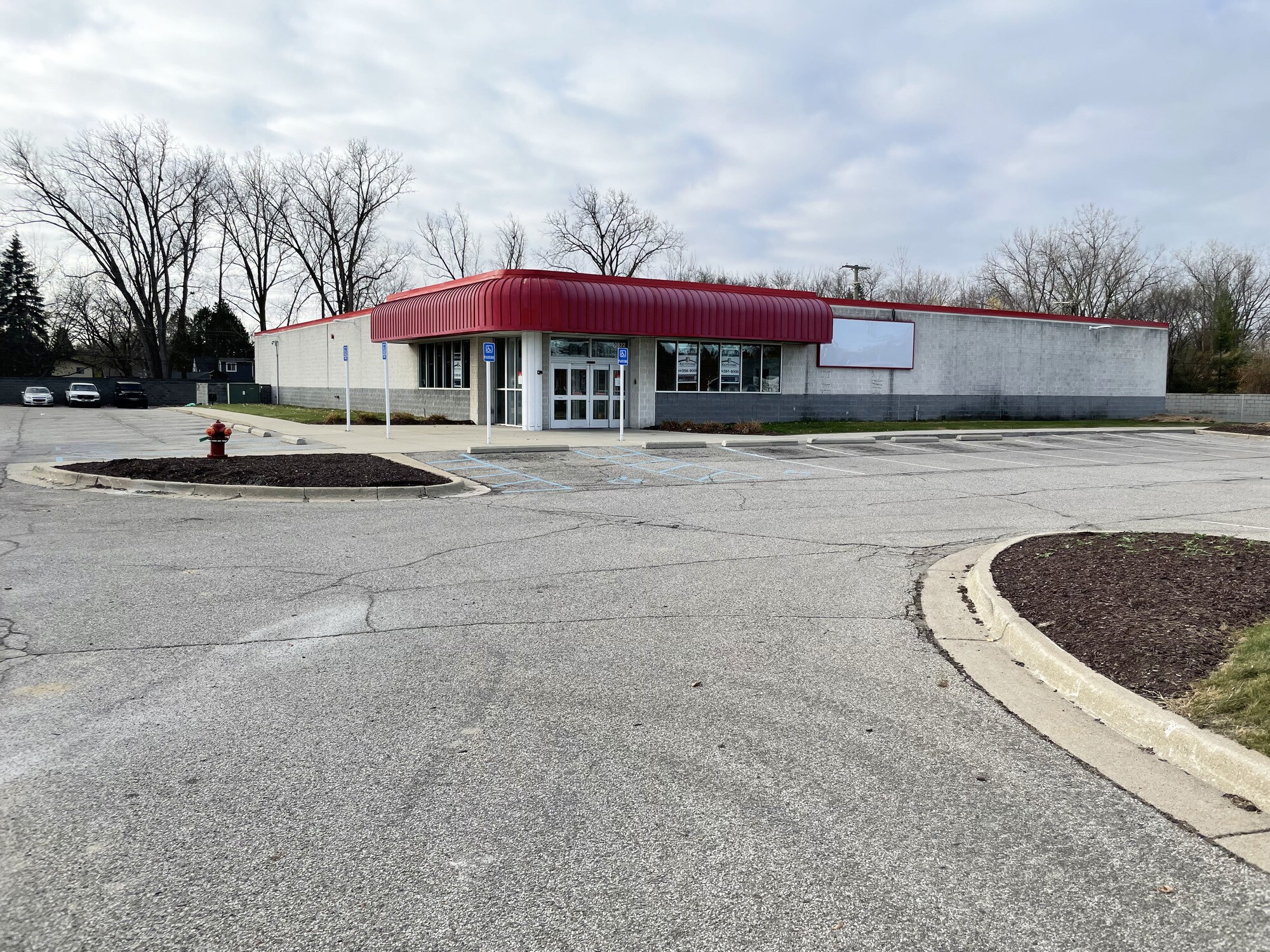 2822 E Maple Rd, Troy, MI for sale Building Photo- Image 1 of 1