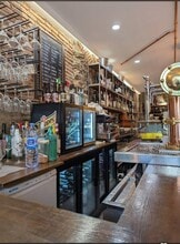 Retail in Granollers, Barcelona for lease Interior Photo- Image 2 of 9