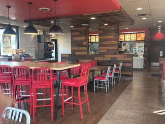 More details for 2000 Sycamore Rd, Dekalb, IL - Retail for Lease