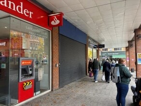 London Rd, Redhill for lease Building Photo- Image 1 of 2