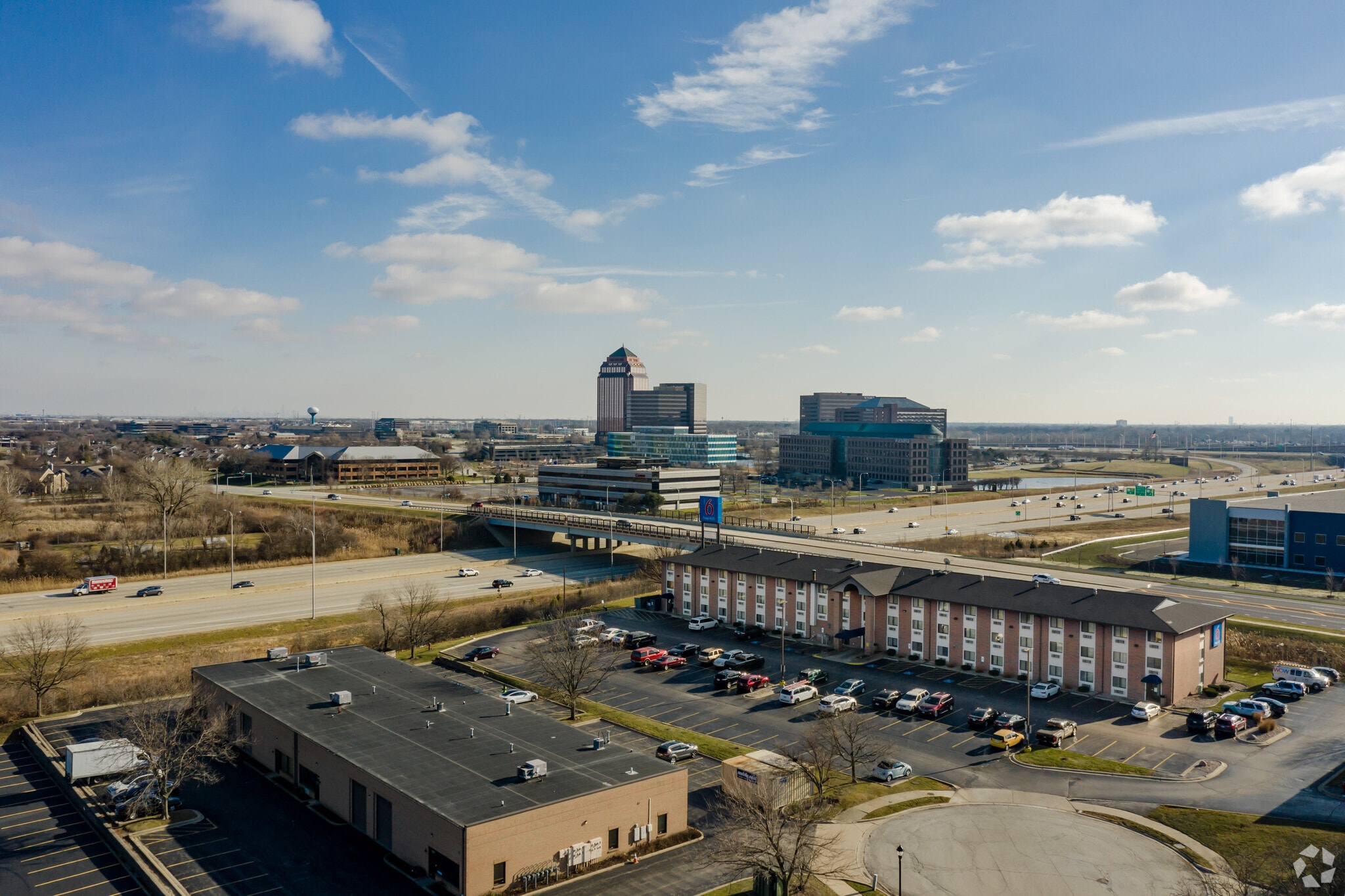 1000 W Devon Ave, Elk Grove Village, IL 60007 Motel 6 Elk Grove