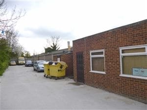 18-24 Stanley Ave, Wembley for lease - Building Photo - Image 2 of 2