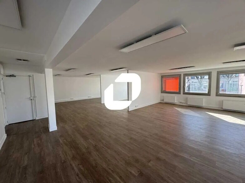 6 Avenue Du Maréchal Leclerc, Malakoff for lease - Building Photo - Image 3 of 28