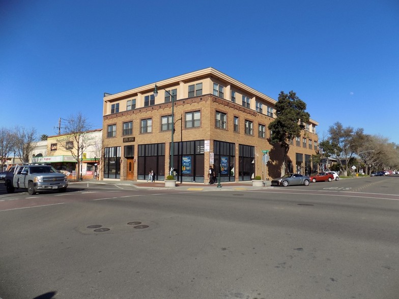 902 N Central Ave, Tracy, CA for lease - Primary Photo - Image 1 of 5