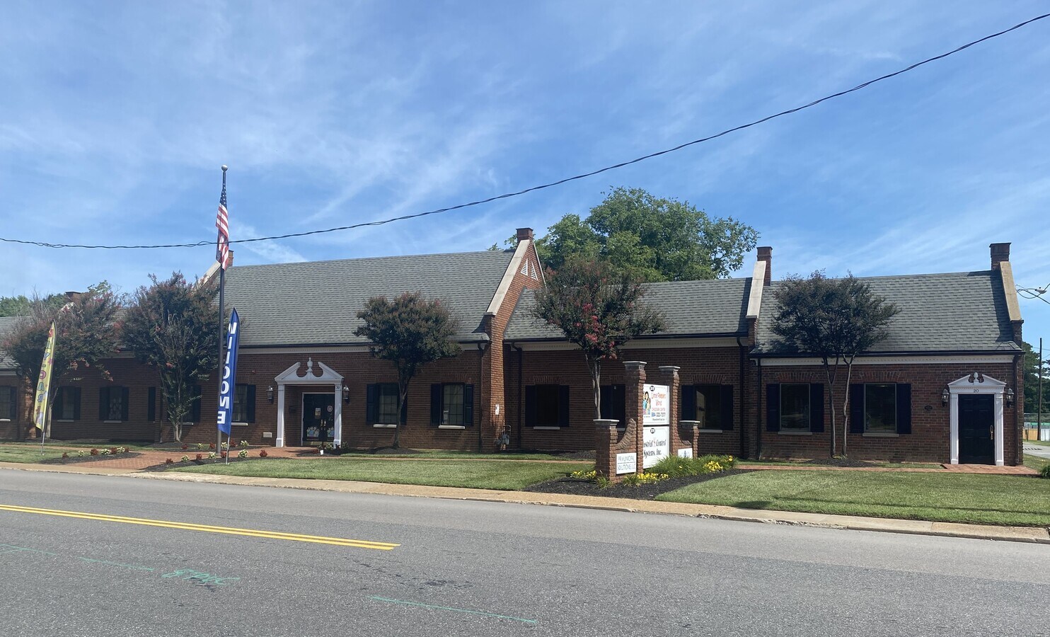 2030 W Williamsburg Rd, Sandston, VA 23150