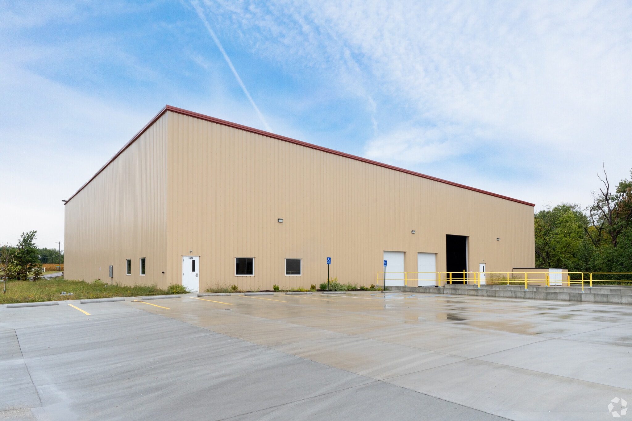 1400 Grant Industrial Dr, O'Fallon, MO for lease Primary Photo- Image 1 of 5