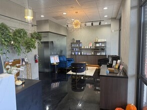 9040 Carothers Pky, Franklin, TN for lease Interior Photo- Image 2 of 30