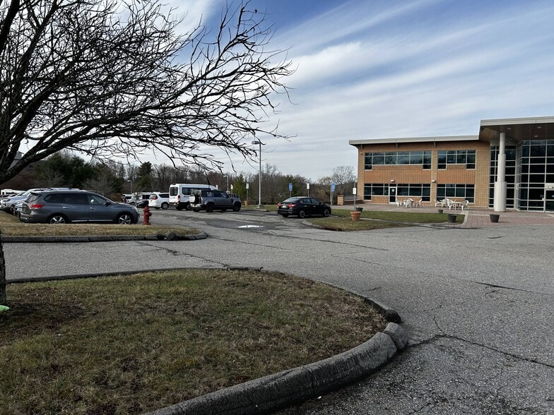 15 Mount Ebo Rd S, Brewster Village, NY for lease - Building Photo - Image 2 of 4