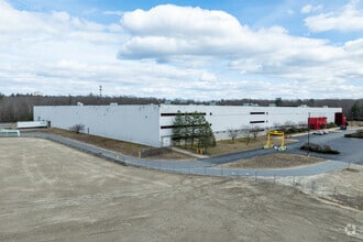 580 Fort Pond Rd, Lancaster, MA for lease Building Photo- Image 2 of 2