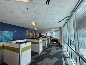 6510 Telecom Dr, Indianapolis, IN for lease Interior Photo- Image 2 of 7
