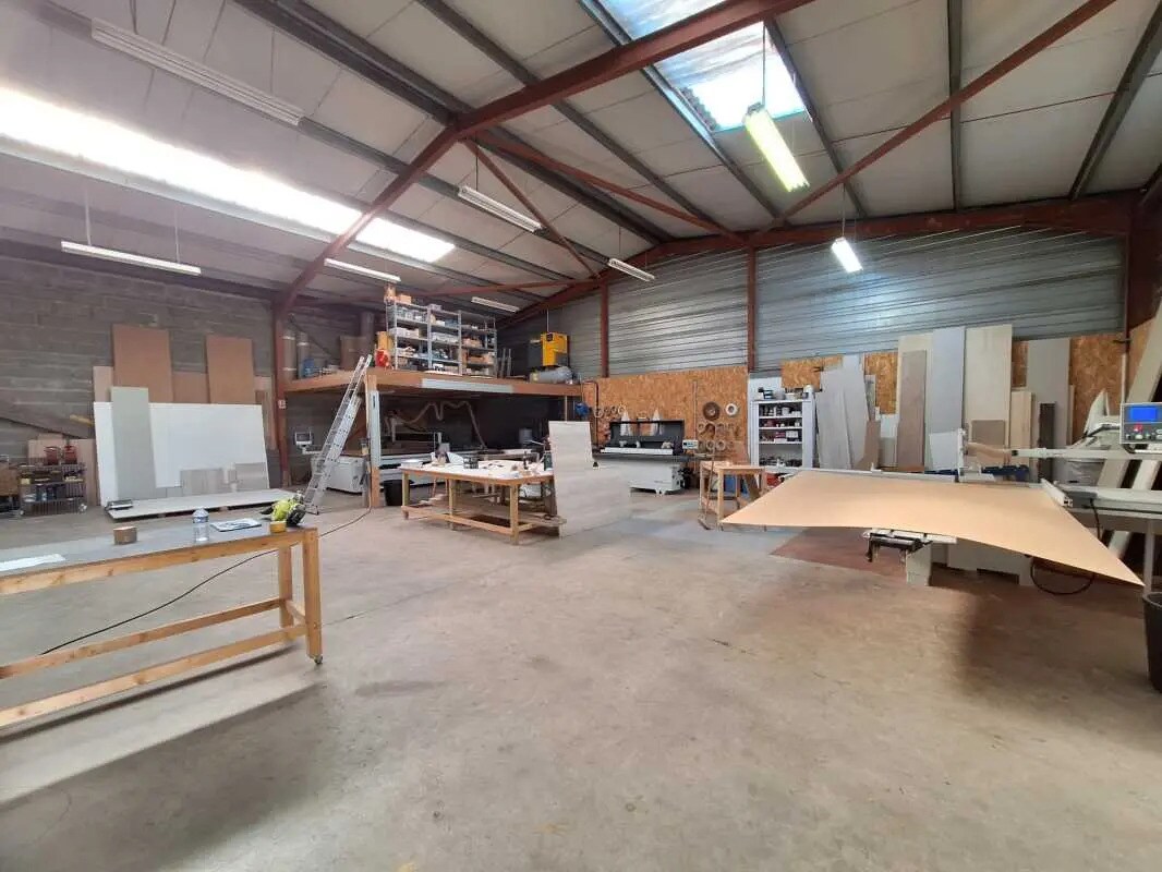 Flex in Yvrac for lease Interior Photo- Image 1 of 8