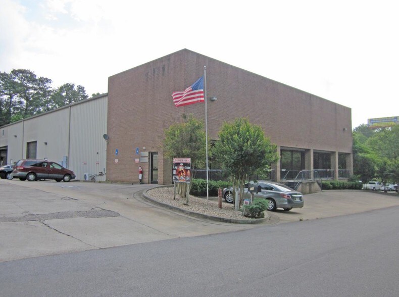 131 Bells Ferry Ln, Marietta, GA for sale - Primary Photo - Image 1 of 34