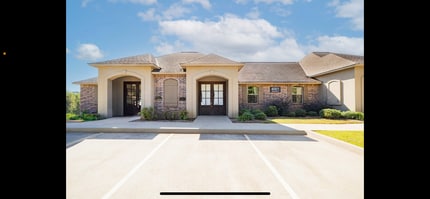 4001 Technology Center & McCann Rd, Longview, TX for lease Building Photo- Image 1 of 12