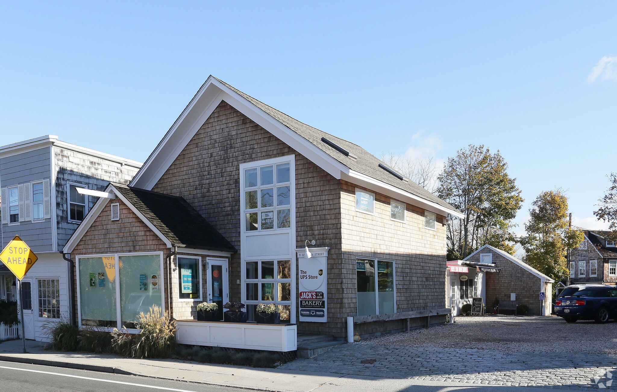 51 Division St, Sag Harbor, NY for sale Primary Photo- Image 1 of 1