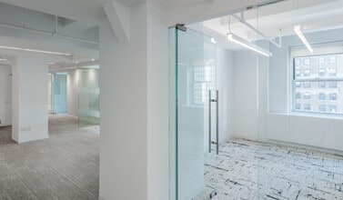 551 Fifth Ave, New York, NY for lease Interior Photo- Image 2 of 8