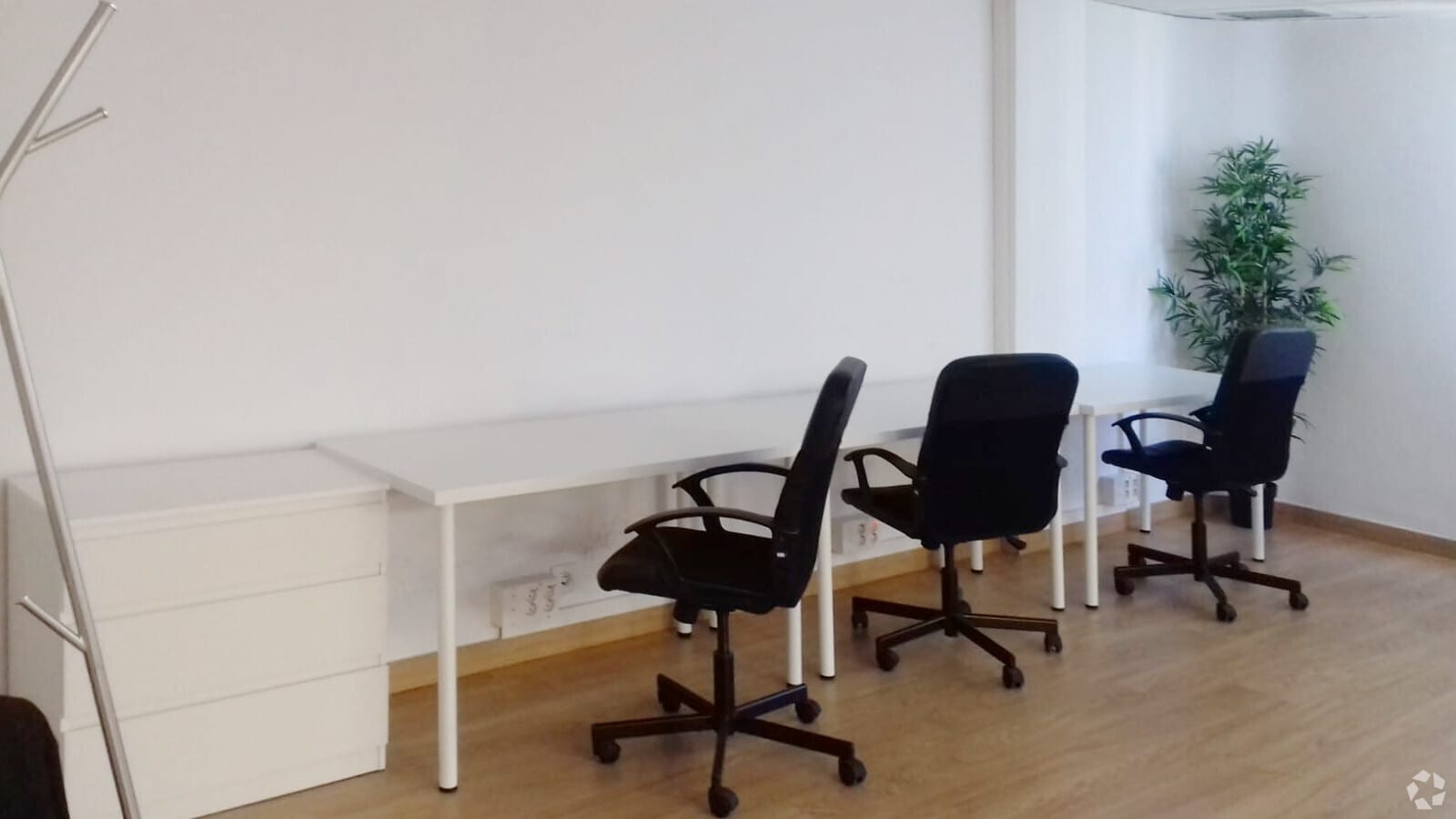 Avenida de Brasil, 17, Madrid, Madrid for lease Interior Photo- Image 1 of 6