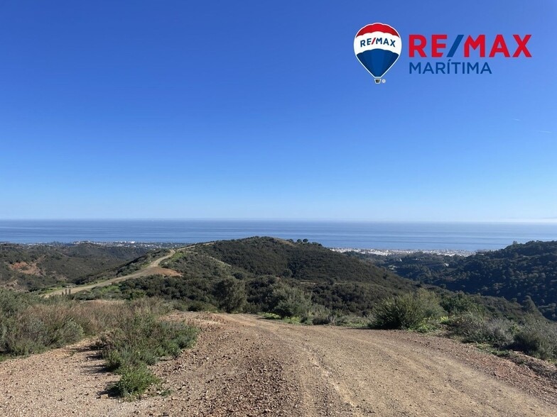 Land in Estepona, Málaga for sale - Building Photo - Image 2 of 4